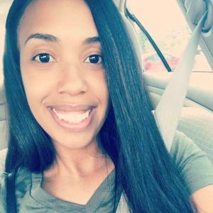 Meet your Posher, Esmeiling